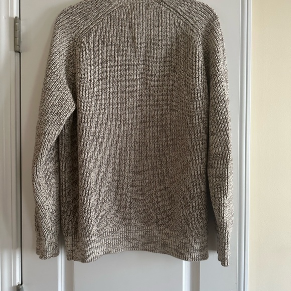 100% Cotton LL Bean Sweater. Size Medium Grey/Brown - Picture 6 of 6